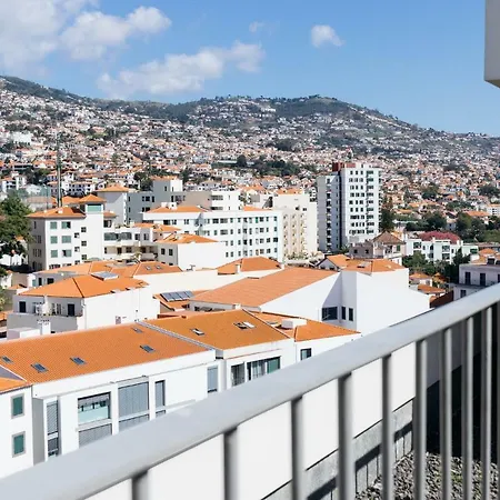 דירה Penthouse 5 De Outubro פונשל