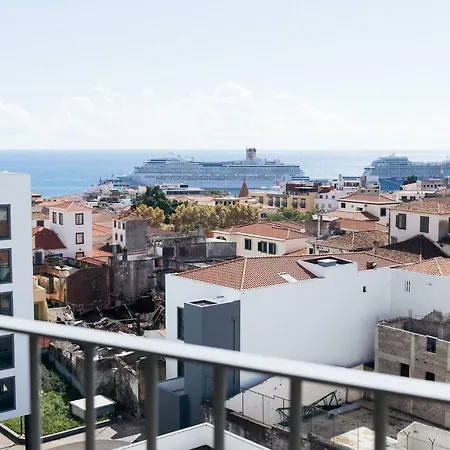 Penthouse 5 De Outubro Funchal (Madeira)